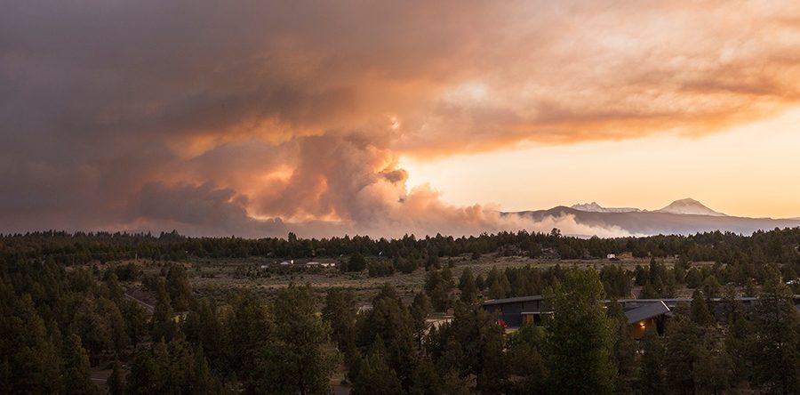 two-bulls-fire-bend-oregon-2575412